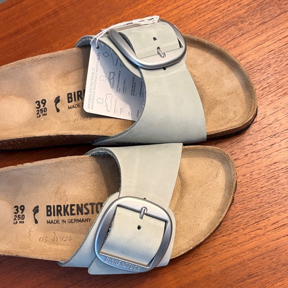 Birkenstock Madrid Sandal in Pale Sage with Oversized Buckle 39 - Picture 6 of 6